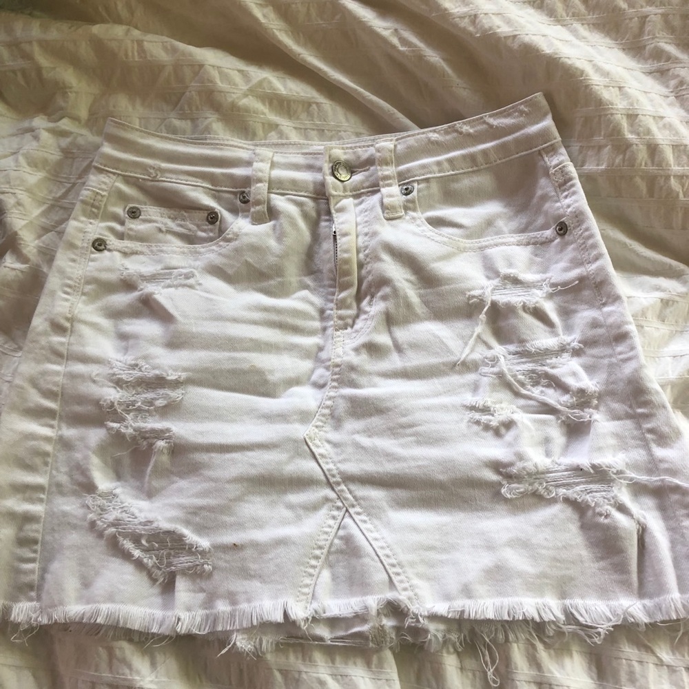 American Eagle White Skirt